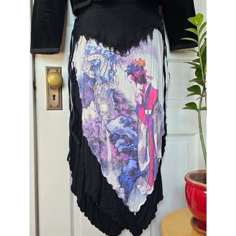 Lightning T-shirt Skirt, Size Small